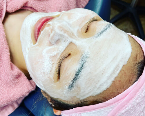 お顔剃り前の写真